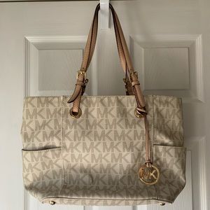 Michael Kors white and cream/ tan shoulder bag